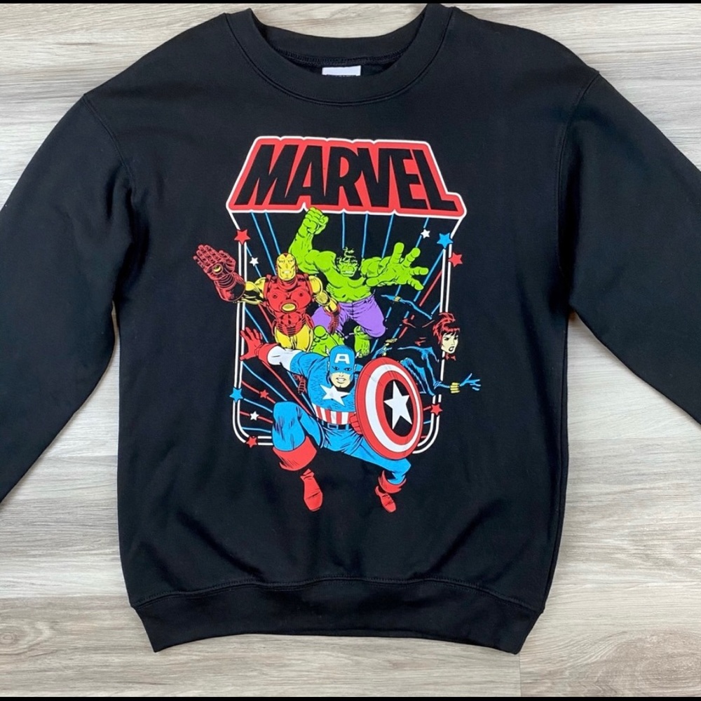Marvel Black Crewneck Sweatshirt with Classic Avengers Print